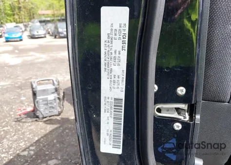 2018 Dodge Charger Sxt Rwd z USA, uszkodzony, nr VIN 2C3CDXBG5JH248167